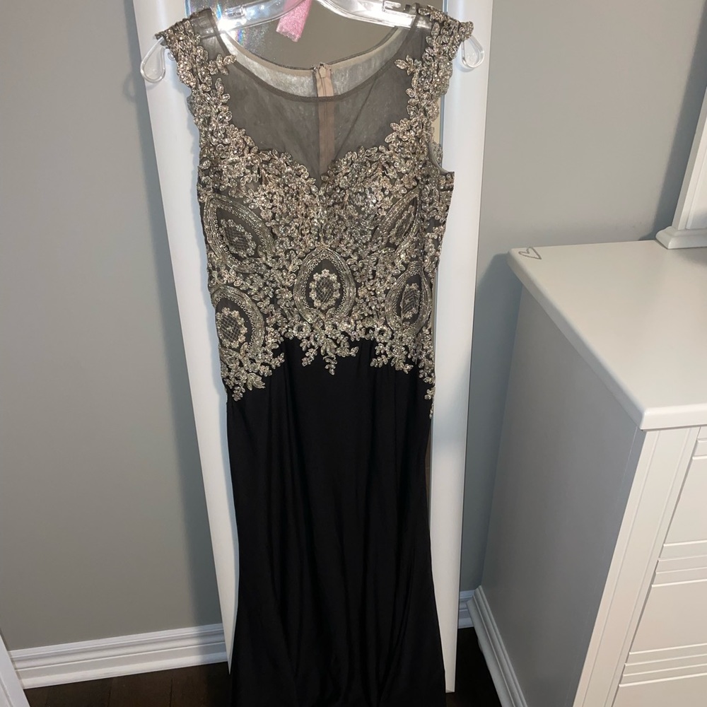 Stunning Event Gown!!!
